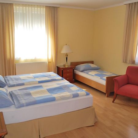 סנט מרגרטן אים בורגנלנד Hotel Zachs מראה חיצוני תמונה